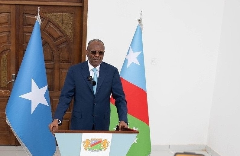 Laftagareen oo shaaciyay inuu xilka iska casilay.jpg